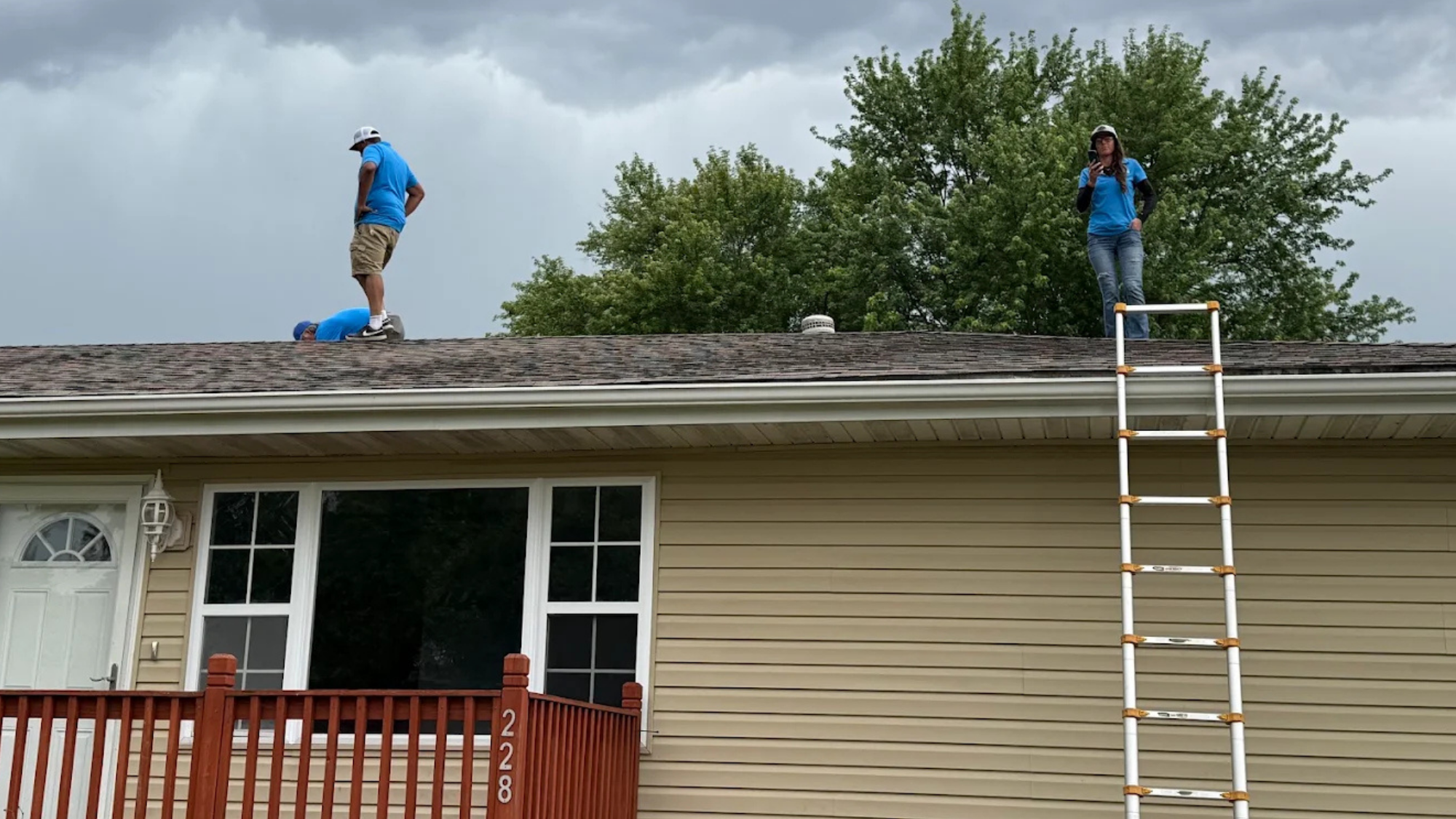 roof flashing repair